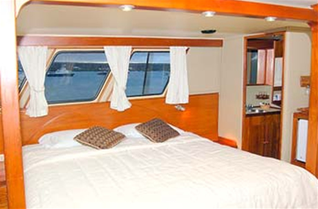 Reina Silvia cabin
